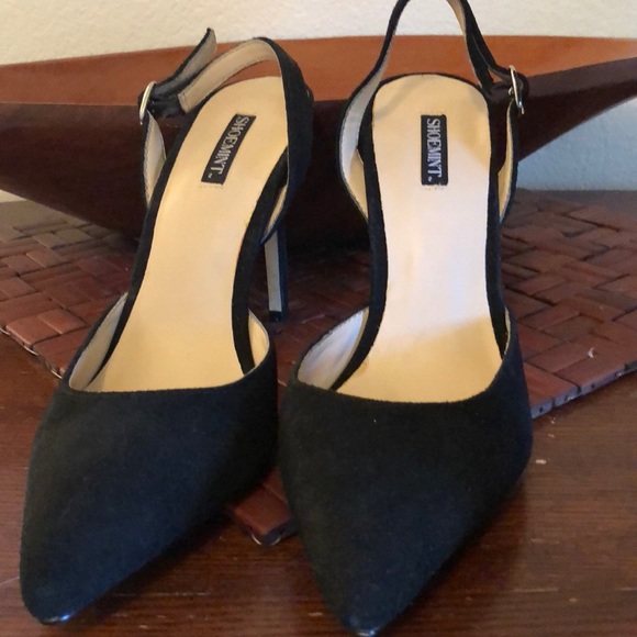 Back 4” sling back heels - Picture 2 of 6